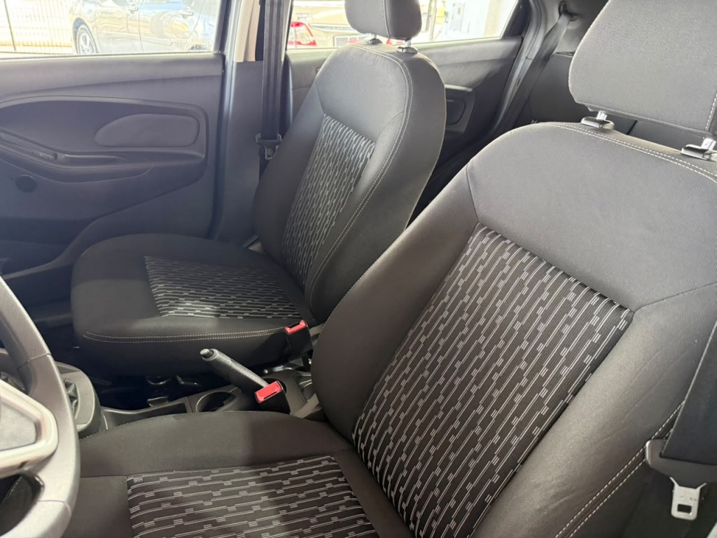 Ford Ka 1.0 Flex - foto 12