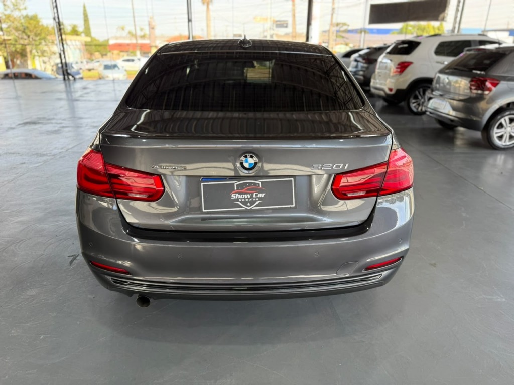 BMW 320i 2.0 Automático - foto 8
