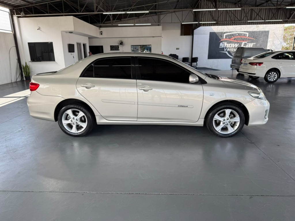 Toyota Corolla XEi 2.0 Flex 16V Aut. - foto 3