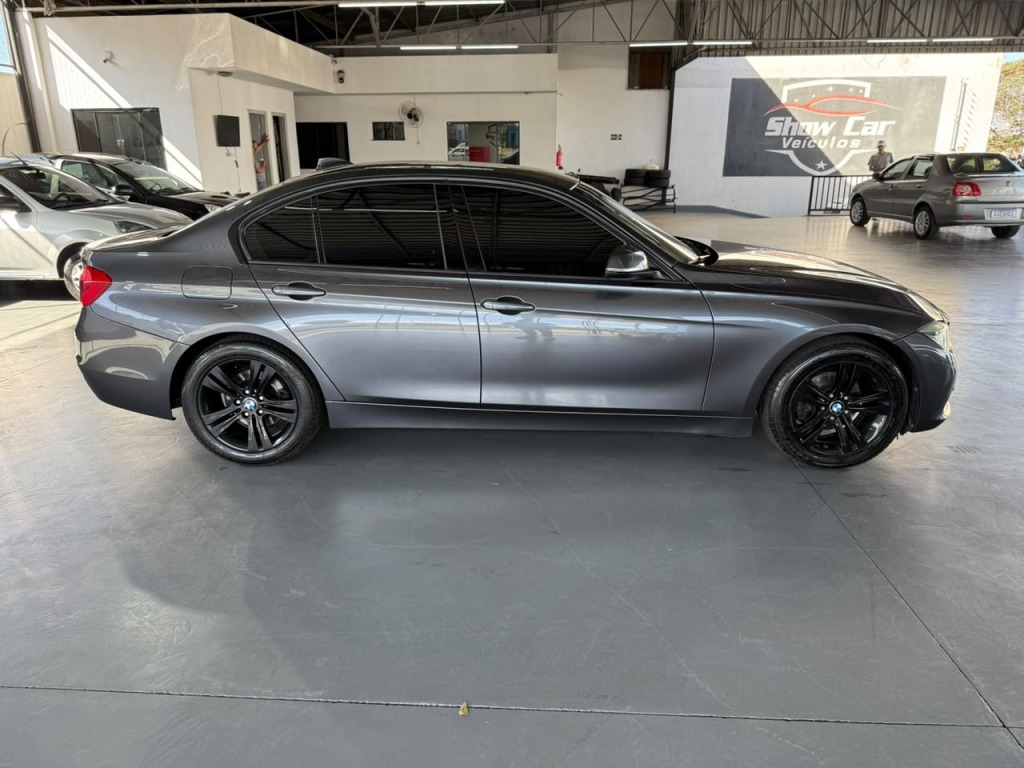 BMW 320i 2.0 Automático - foto 5