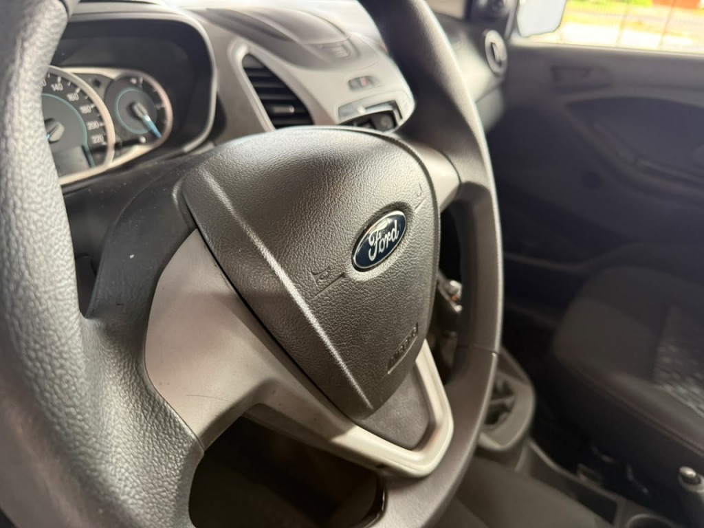 Ford Ka 1.0 Flex - foto 10