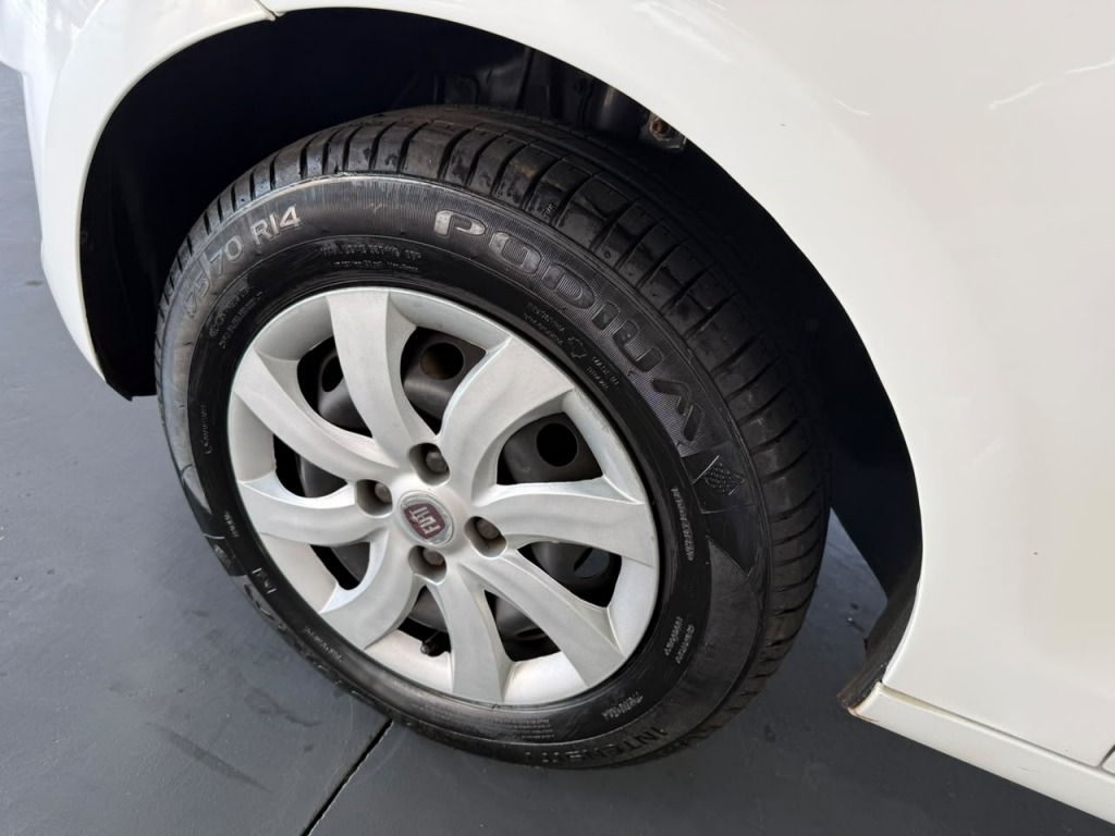 Fiat Palio Attractive 1.0 Evo Fire Flex 8V 5P - foto 8