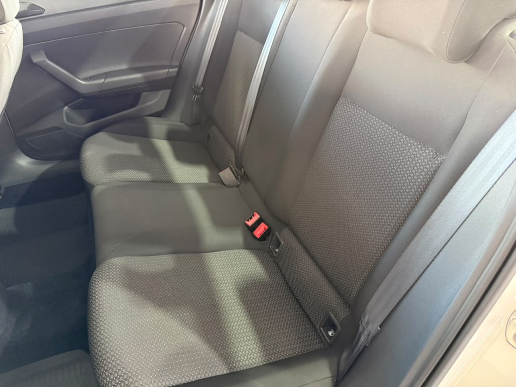 Volkswagen Virtus 1.6 MSI Flex - foto 12