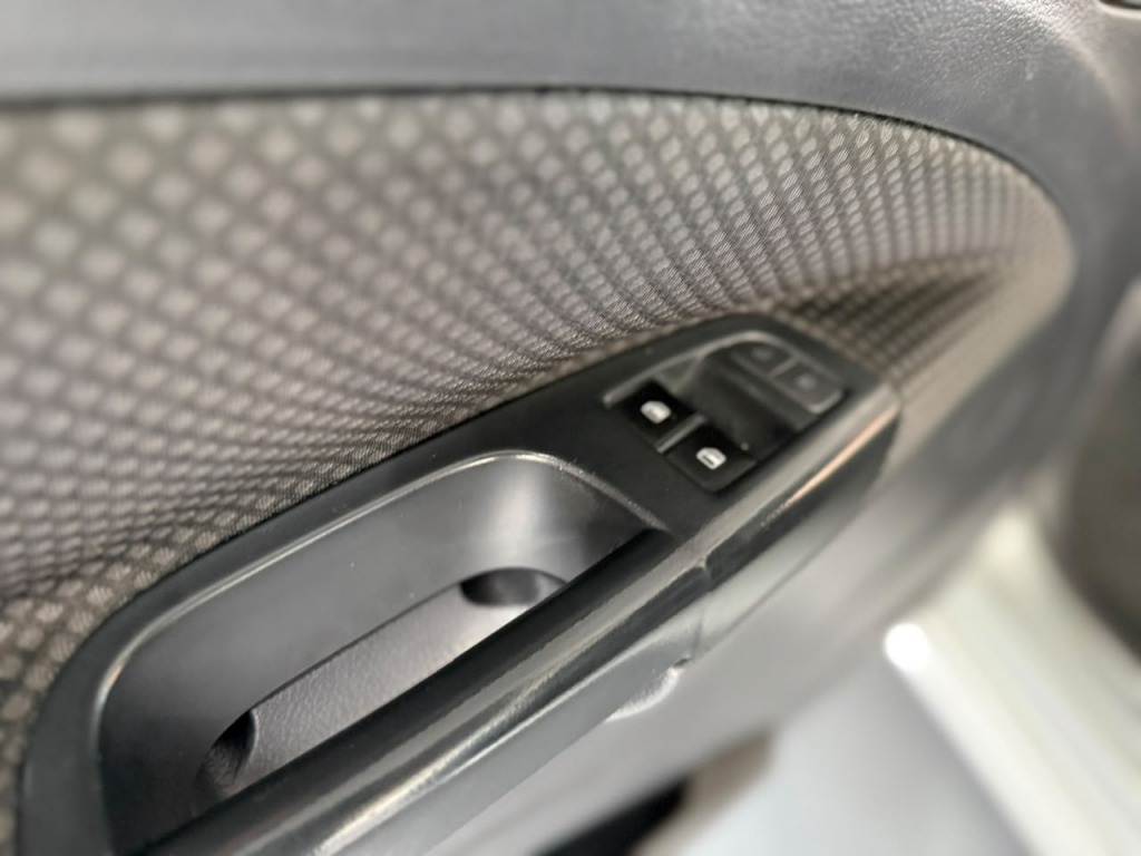 Volkswagen Saveiro Trendline 1.6 MSI Cs Flex - foto 11
