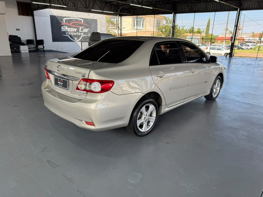 Toyota Corolla XEi 2.0 Flex 16V Aut. - foto 8