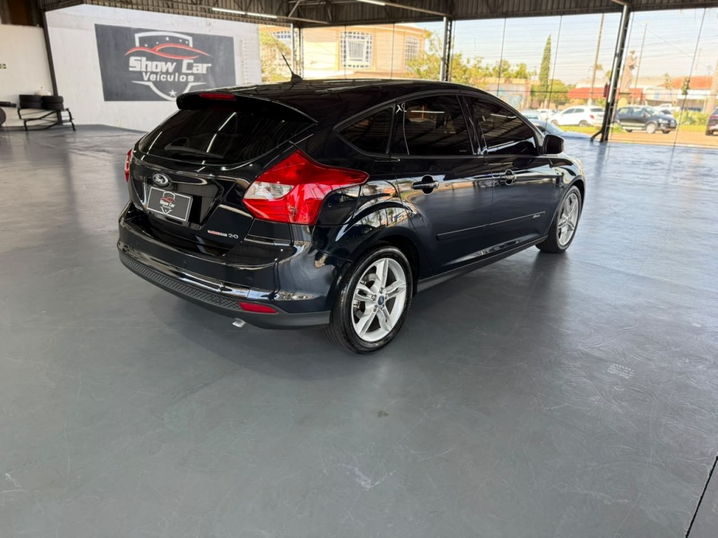 Ford Focus Hatch Se 2.0 16V Powershift - foto 7