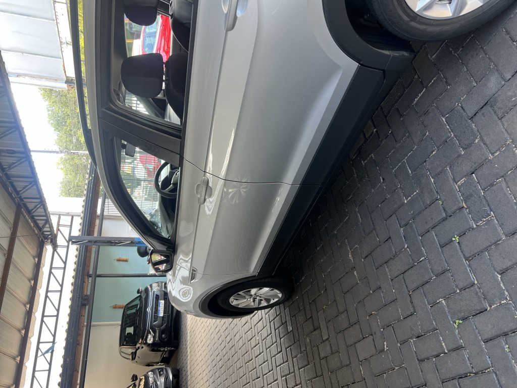 Volkswagen T-Cross 1.0 200 TSI Sense Automático - foto 18