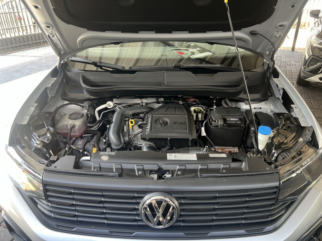 Volkswagen T-Cross 1.0 200 TSI Sense Automático - foto 10